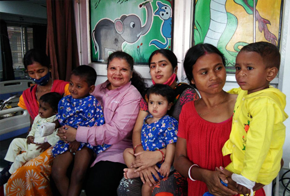 Dr. Neela with cleft patients